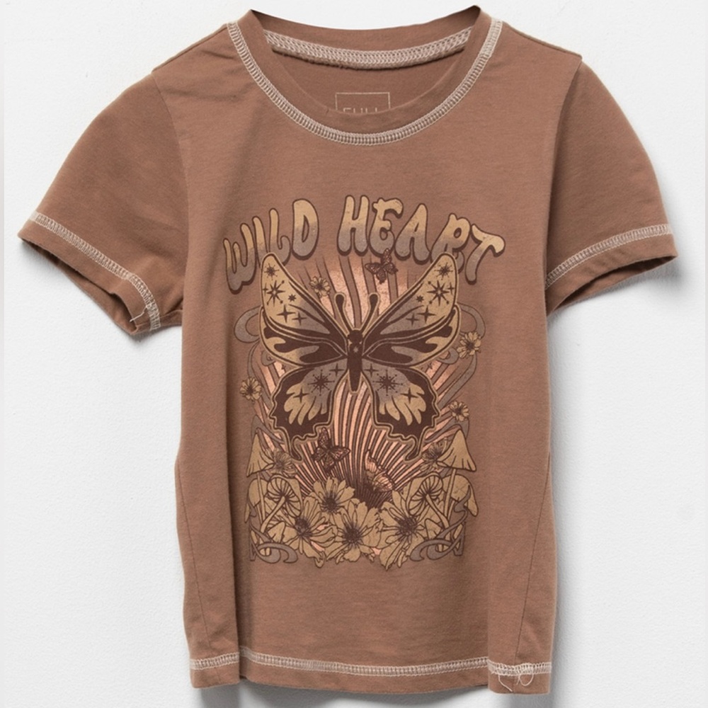 Tilly’s wild heart crop top/baby tee